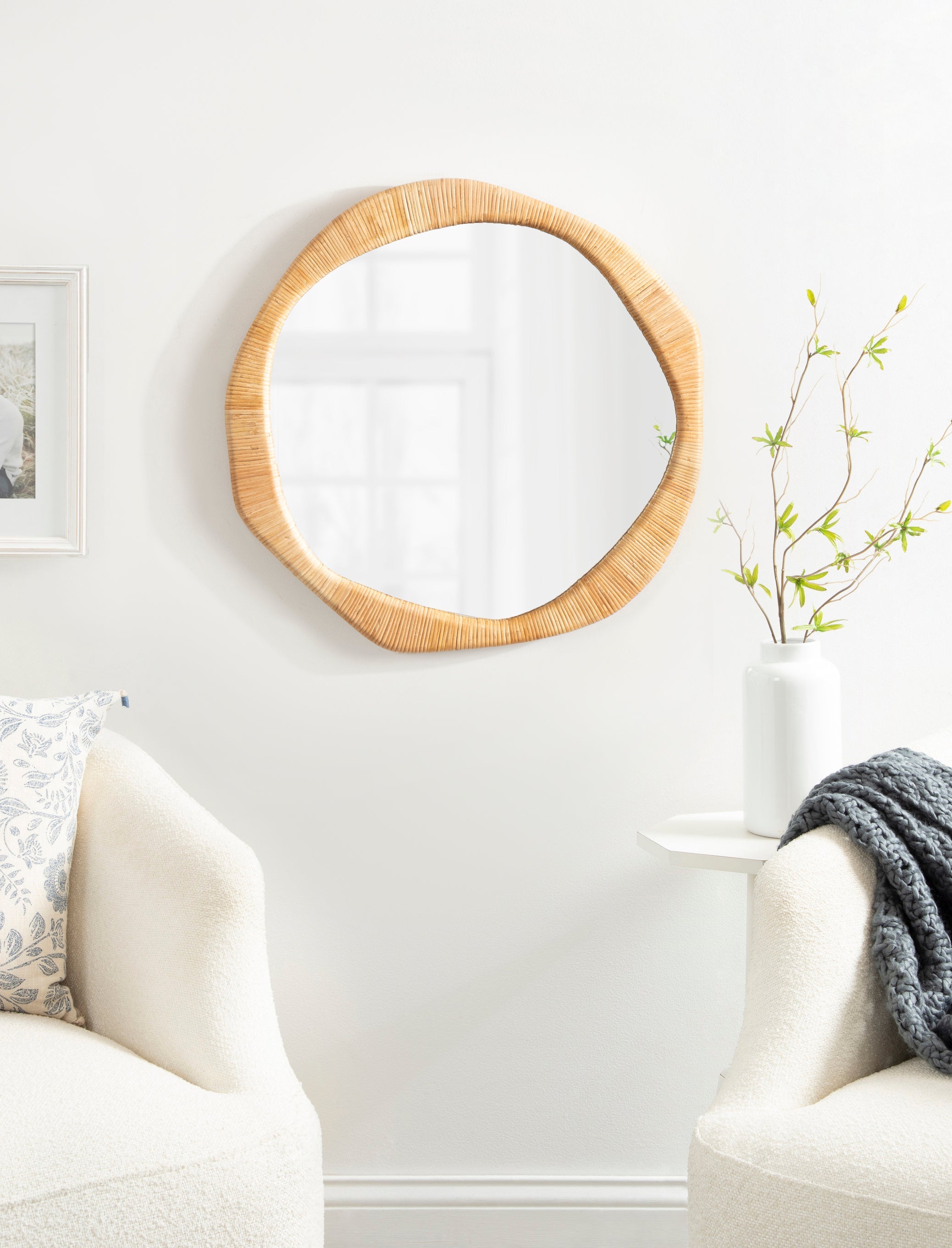 Rahfy Rattan Irregular Round Wall Mirror